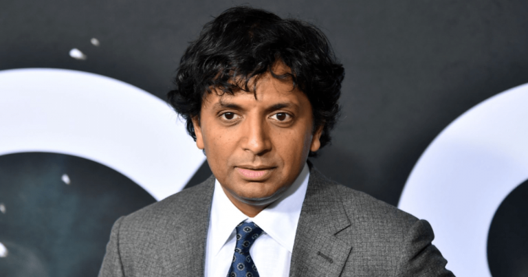 M. Night Shyamalan comparte una extraña publicación sobre inteligencia artificial que rápidamente enoja a sus mayores fanáticos