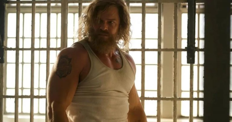 La película de acción muda de Alan Ritchson se estrella con fuerza en la taquilla
