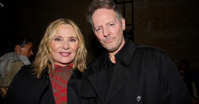 ¿Quién es el novio de Kim Cattrall? Historia de trabajo e relación de Russell Thomas
