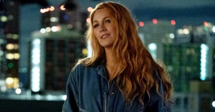 MixCollage-26-Jul-2025-10-59-AM-4031.jpg Los fanáticos piensan que Blake Lively fue cortado 'deliberadamente' de la fiesta de Selena Gomez