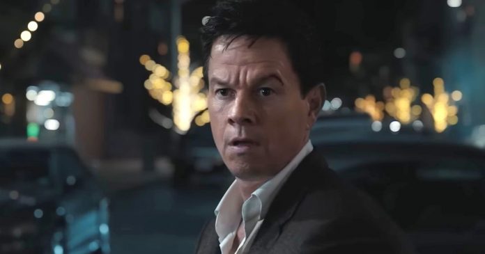 La comedia basura de Mark Wahlberg supera a los chicos en Streaming Wars
